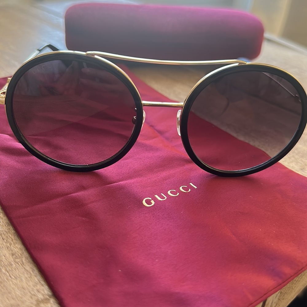 Womens Gucci Round Sunglasses